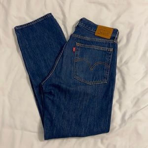 Wedgie Straight Jeans